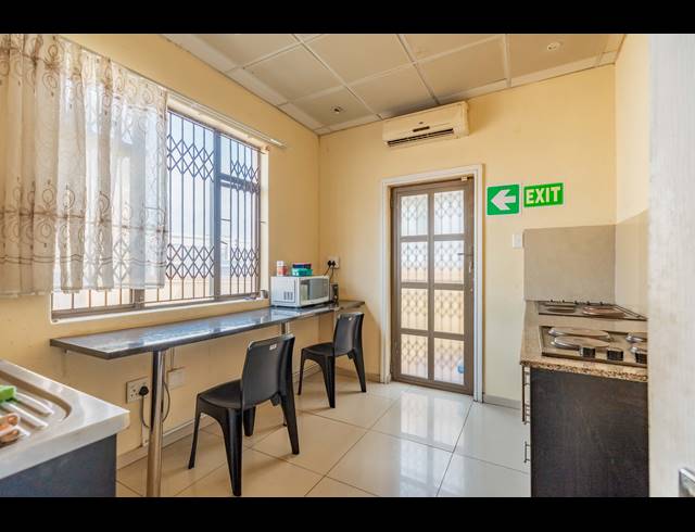 11 BEDROOM HOUSE FOR SALE IN WINDERMERE